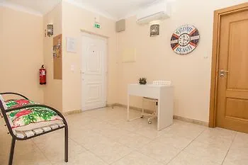 My Guest House - Hostel contacts